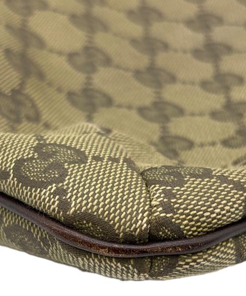 GUCCI（グッチ）GUCCI (グッチ) GGキャンバスショルダーバッグの古着・服飾アイテム