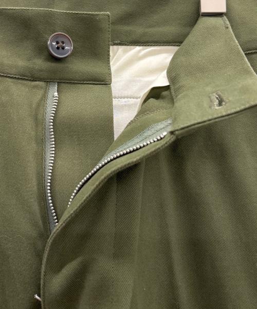 soerte（ソエルテ）soerte (ソエルテ) ワイドストレートミリタリーカーゴパンツ カーキ サイズ:3の古着・服飾アイテム
