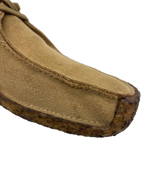 CLARKS（クラークス）CLARKS (クラークス) ワラビーシューズ カーキ サイズ:USA 9の古着・服飾アイテム