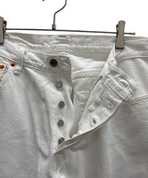 LEVI'S（リーバイス）LEVI'S (リーバイス) デニムパンツ ホワイト サイズ:88.5cm (W35)の古着・服飾アイテム