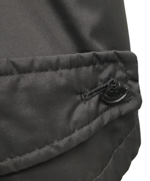 BURBERRY LONDON（バーバリーロンドン）BURBERRY LONDON (バーバリーロンドン) ライナー付ダウンコート グレー サイズ:記載なしの古着・服飾アイテム