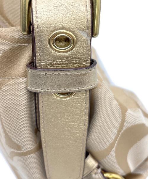 COACH（コーチ）COACH (コーチ) ショルダーバッグ ベージュ×ピンクの古着・服飾アイテム