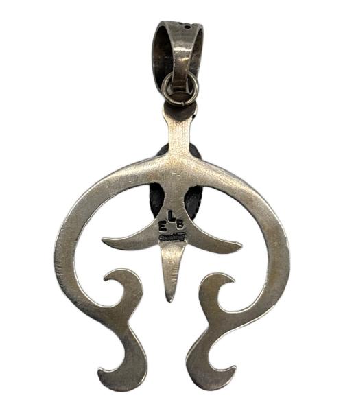 ナバホ族（ナバホゾク）ナバホ族 (ナバホゾク) インディアンジュエリー ナジャの古着・服飾アイテム