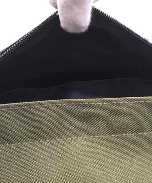 ガンダム（ガンダム）ガンダム (ガンダム) リュック オリーブの古着・服飾アイテム