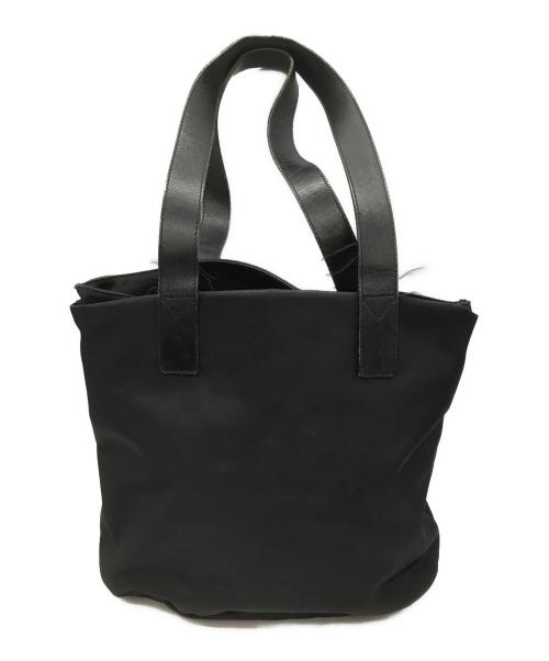 FENDI（フェンディ）FENDI (フェンディ) ナイロントートバッグ ブラックの古着・服飾アイテム