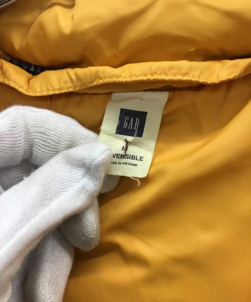 GAP（ギャップ）GAP (ギャップ) リバーシブルダウンジャケット ネイビー×オレンジ サイズ:Mの古着・服飾アイテム
