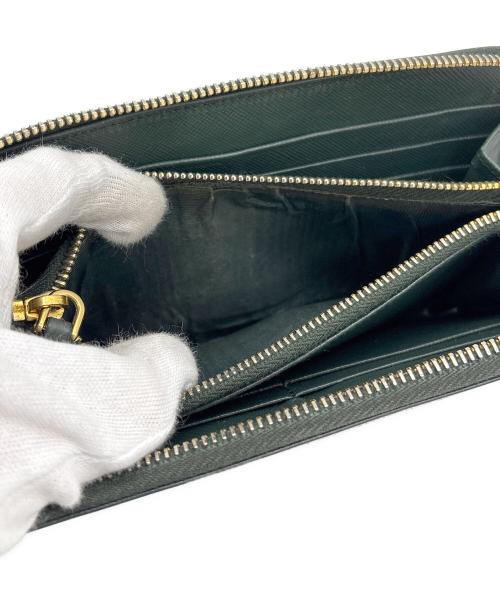 PRADA（プラダ）PRADA (プラダ) ラウンドジップ長財布 グリーンの古着・服飾アイテム