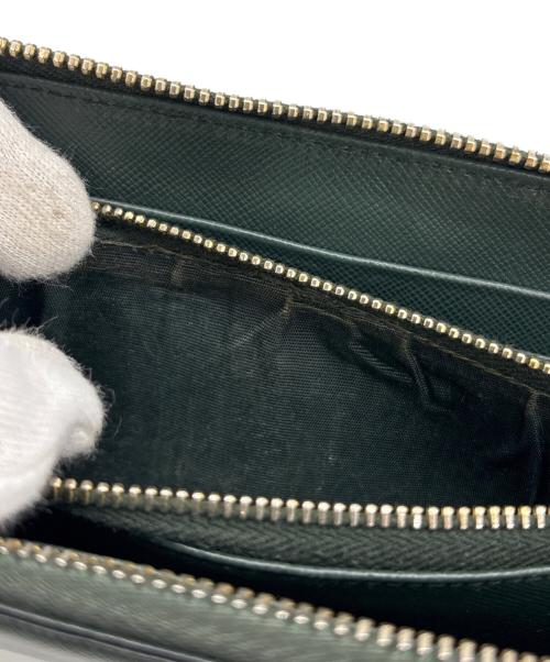 PRADA（プラダ）PRADA (プラダ) ラウンドジップ長財布 グリーンの古着・服飾アイテム