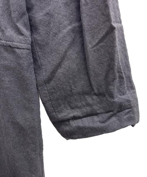 mon sakata（モンサカタ）mon sakata (モンサカタ) コート チャコールグレー サイズ:表記無しの古着・服飾アイテム