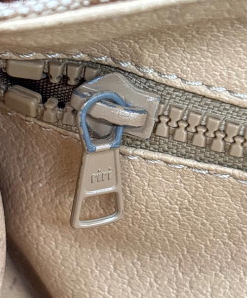 CELINE（セリーヌ）CELINE (セリーヌ) ショルダーポーチの古着・服飾アイテム