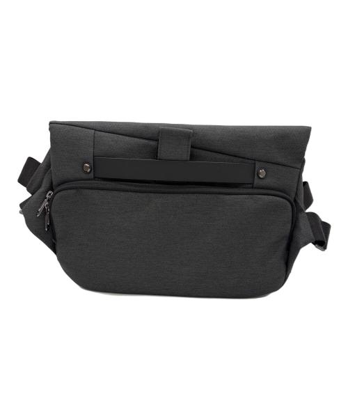 radiant（ラディアント）radiant (ラディアント) クロスボディバッグ チャコールグレーの古着・服飾アイテム
