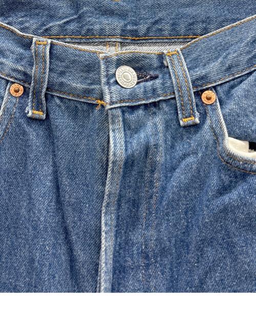 LEVI'S（リーバイス）LEVI'S (リーバイス) デニムパンツ ブルー サイズ:81cm (W32)の古着・服飾アイテム