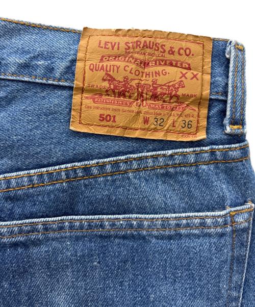 LEVI'S（リーバイス）LEVI'S (リーバイス) デニムパンツ ブルー サイズ:81cm (W32)の古着・服飾アイテム
