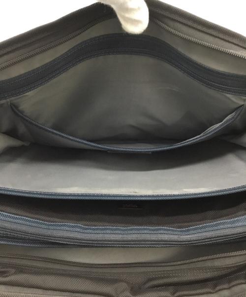 TUMI（トゥミ）TUMI (トゥミ) エクスパンダブル・オーガナイザー・ラップトップ・ブリーフ ブラックの古着・服飾アイテム