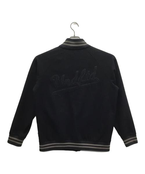 UNDEFEATED（アンディフィーテッド）UNDEFEATED (アンディフィーテッド) スタジャン ブラック サイズ:Mの古着・服飾アイテム