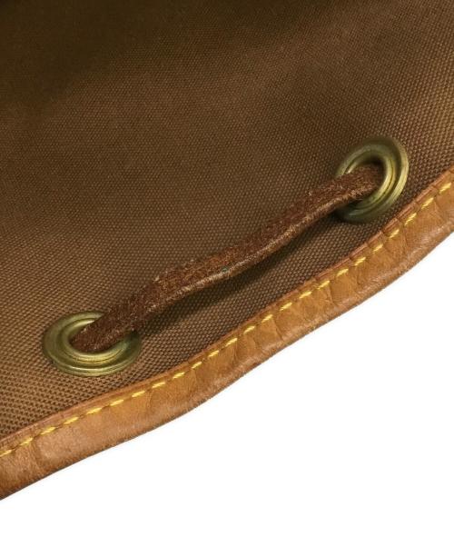 LOUIS VUITTON（ルイ ヴィトン）LOUIS VUITTON (ルイ ヴィトン) ショルダーバッグ ブラウンの古着・服飾アイテム