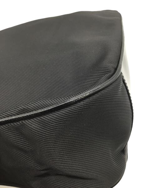 GUCCI（グッチ）GUCCI (グッチ) ハンドバッグ ブラックの古着・服飾アイテム