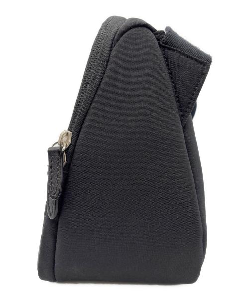 super consumer（スーパーコンシューマー）super consumer (スーパーコンシューマー) ひらくPCバッグ ブラックの古着・服飾アイテム