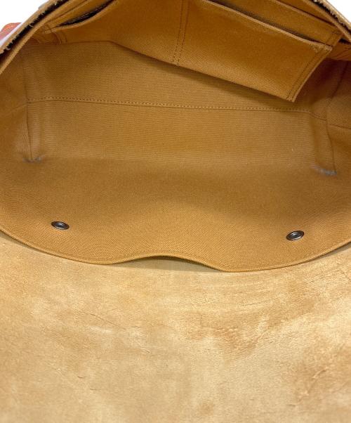 Uni&co（ユニアンドコー）Uni&co (ユニアンドコー) レザーメッセンジャーバッグ ブラウンの古着・服飾アイテム