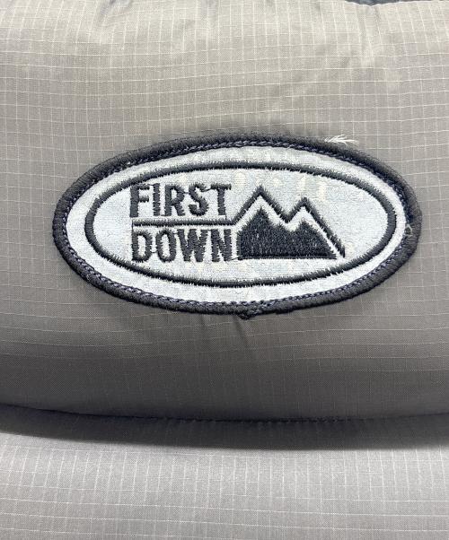 FIRST DOWN（ファーストダウン）FIRST DOWN (ファーストダウン) リバーシブルダウンジャケット グレー×ブラック サイズ:LLの古着・服飾アイテム