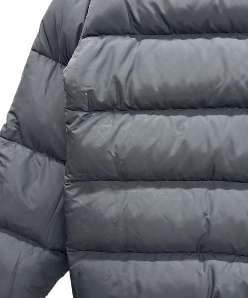 FIRST DOWN（ファーストダウン）FIRST DOWN (ファーストダウン) リバーシブルダウンジャケット グレー×ブラック サイズ:LLの古着・服飾アイテム