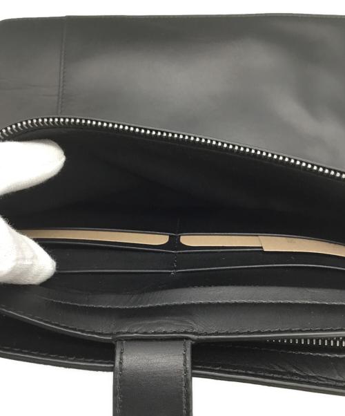 BOTTEGA VENETA（ボッテガベネタ）BOTTEGA VENETA (ボッテガベネタ) クラッチバッグ ブラック 未使用品の古着・服飾アイテム