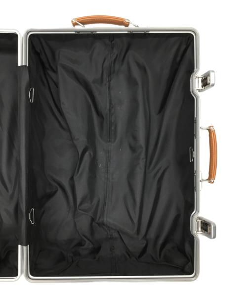 TRiO（TRiO）TRiO (TRiO) アルミスーツケース シルバー×ブラウンの古着・服飾アイテム