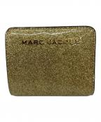 MARC JACOBSマークジェイコブズ）の古着「ミニグリッターコンパクトウォレット」｜ゴールド