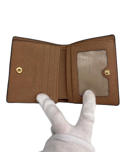 MICHAEL KORS（マイケル・コース）MICHAEL KORS (マイケル・コース) 2つ折り財布 ブラック×ベージュの古着・服飾アイテム