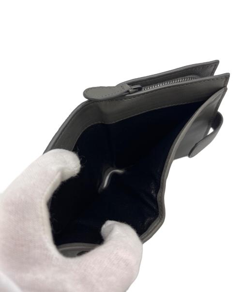 BOTTEGA VENETA（ボッテガベネタ）BOTTEGA VENETA (ボッテガベネタ) 2つ折り財布 グレーの古着・服飾アイテム