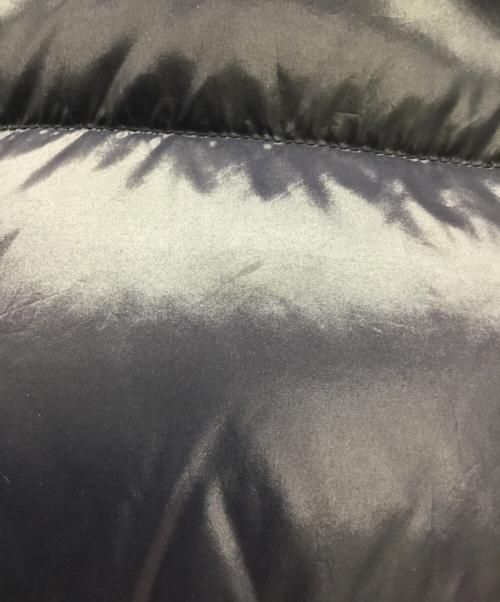 DUVETICA（デュベティカ）DUVETICA (デュベティカ) ダウンジャケット ネイビー サイズ:48の古着・服飾アイテム