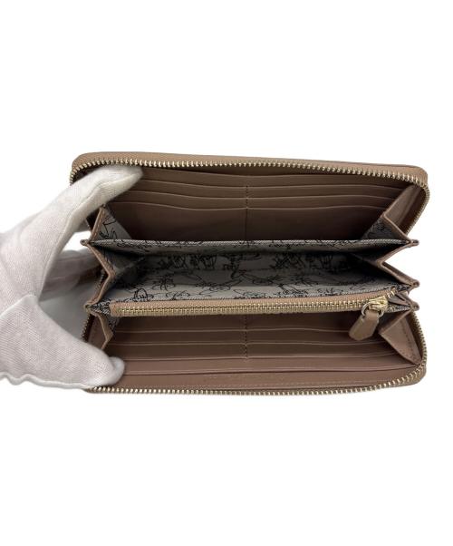 Vivienne Westwood（ヴィヴィアンウエストウッド）Vivienne Westwood (ヴィヴィアンウエストウッド) 長財布 ベージュの古着・服飾アイテム