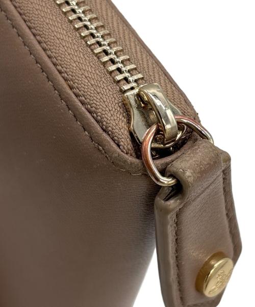 Vivienne Westwood（ヴィヴィアンウエストウッド）Vivienne Westwood (ヴィヴィアンウエストウッド) 長財布 ベージュの古着・服飾アイテム