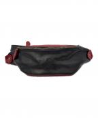 i mediciイ メディチ）の古着「レザーボディバッグ」｜ブラック×レッド