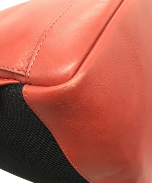 azzuni（アッズーニ）azzuni (アッズーニ) レザーリュック レッドの古着・服飾アイテム