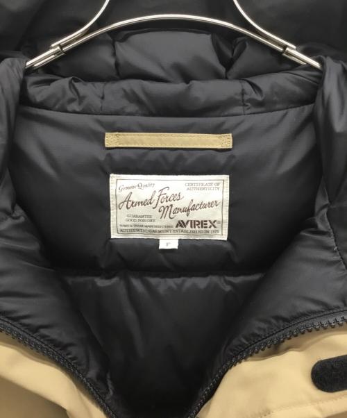 AVIREX（アヴィレックス）AVIREX (アヴィレックス) ダウンジャケット カーキ サイズ:Fの古着・服飾アイテム