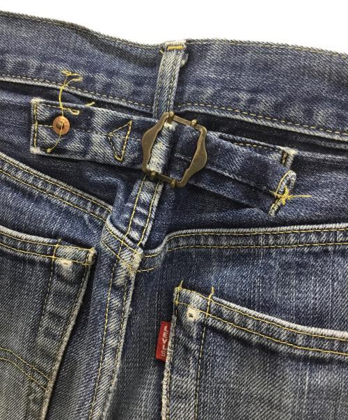 LEVI'S（リーバイス）LEVI'S (リーバイス) デニムパンツ ブルー サイズ:32の古着・服飾アイテム