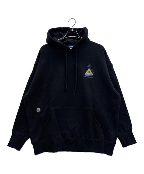 LFYT（エルエフワイティー）LFYT (エルエフワイティー) プルオーバーパーカー ブラック サイズ:COMFORTの古着・服飾アイテム