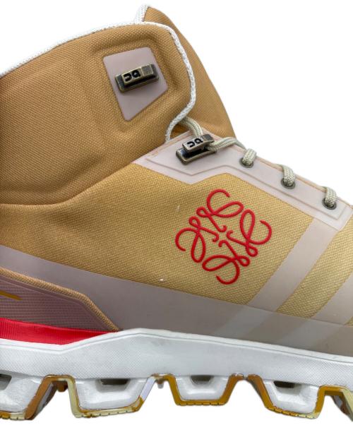 LOEWE（ロエベ）LOEWE (ロエベ) On Cloudrock Gradient OR 23.98757 ベージュ サイズ:42.5(EUR)の古着・服飾アイテム