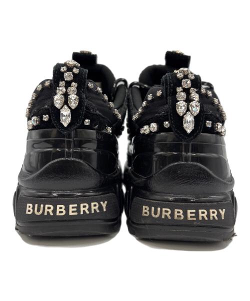 BURBERRY（バーバリー）BURBERRY (バーバリー) アーサースニーカー ブラック サイズ:38の古着・服飾アイテム
