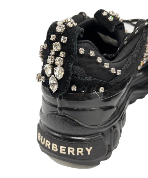 BURBERRY（バーバリー）BURBERRY (バーバリー) アーサースニーカー ブラック サイズ:38の古着・服飾アイテム