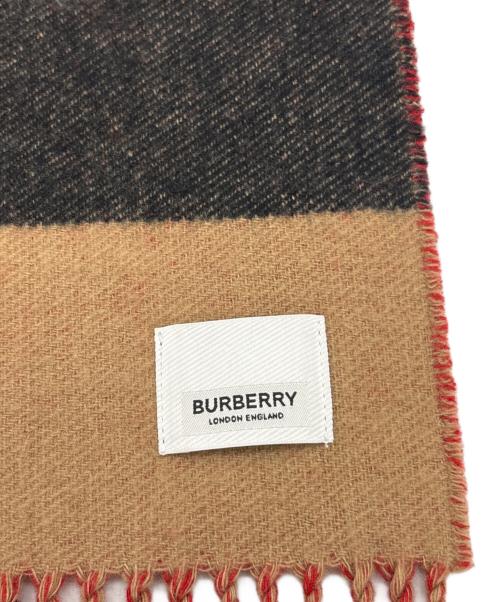 BURBERRY（バーバリー）BURBERRY (バーバリー) マフラー レッド×ベージュの古着・服飾アイテム