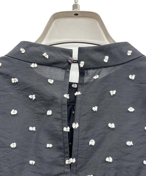 Mila Owen（ミラオーウェン）Mila Owen (ミラオーウェン) ボウタイブラウス ブラックの古着・服飾アイテム