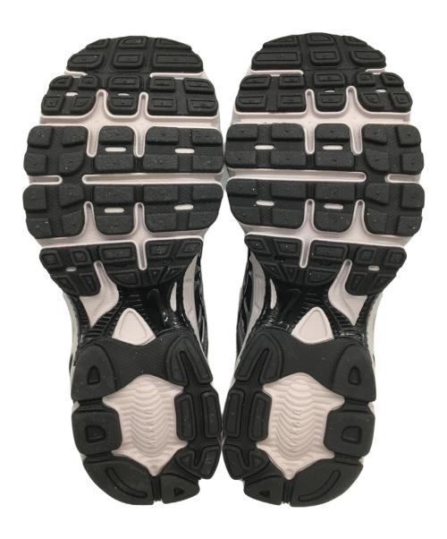 NIKE（ナイキ）NIKE (ナイキ) Air Max Moto 2K (エア マックス モト 2K) ピンク×ブラック サイズ:24.5 未使用品の古着・服飾アイテム