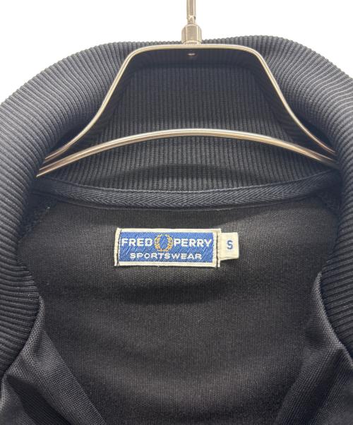 FRED PERRY（フレッドペリー）FRED PERRY (フレッドペリー) トラックジャケット ブラック サイズ:Sの古着・服飾アイテム