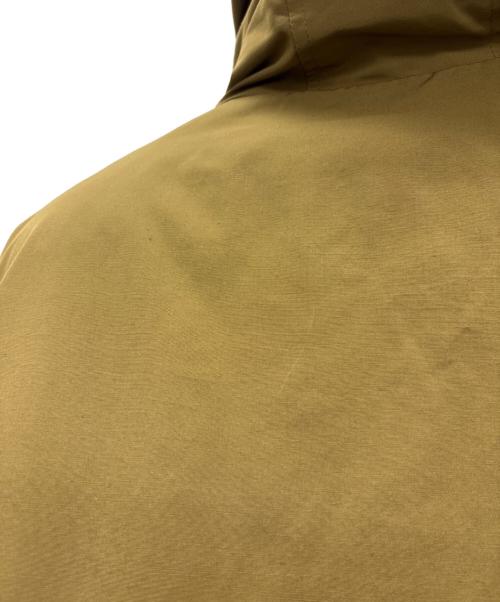 AVIREX（アヴィレックス）AVIREX (アヴィレックス) フードパディングジャケット カーキ サイズ:Mの古着・服飾アイテム