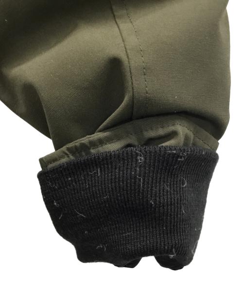 CANADA GOOSE（カナダグース）CANADA GOOSE (カナダグース) ダウンジャケット オリーブ サイズ:Lの古着・服飾アイテム