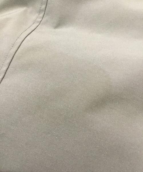 CANADA GOOSE（カナダグース）CANADA GOOSE (カナダグース) ダウンジャケット オリーブ サイズ:Lの古着・服飾アイテム