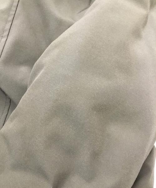 CANADA GOOSE（カナダグース）CANADA GOOSE (カナダグース) ダウンジャケット オリーブ サイズ:Lの古着・服飾アイテム