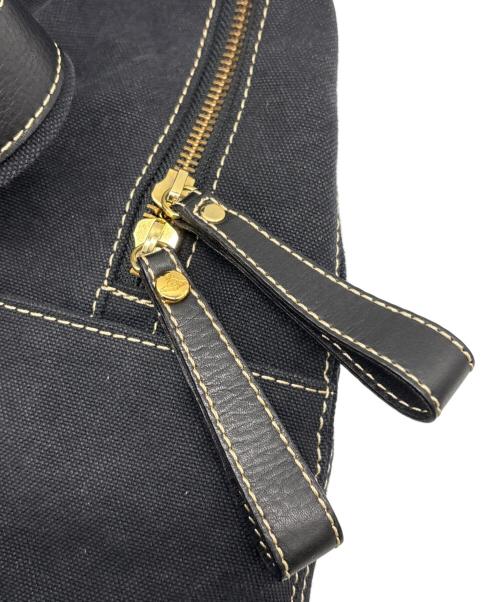 Vivienne Westwood（ヴィヴィアンウエストウッド）Vivienne Westwood (ヴィヴィアンウエストウッド) キャンバスバックパック ブラック×ゴールドの古着・服飾アイテム